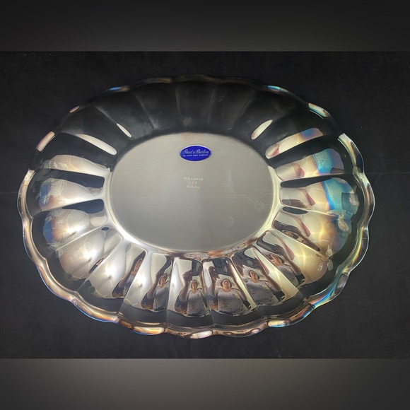 REED & BARTON 110 HOLIDAY Silverplate Oval Serving Platter Bowl 15" X 11" - Picture 4 of 8